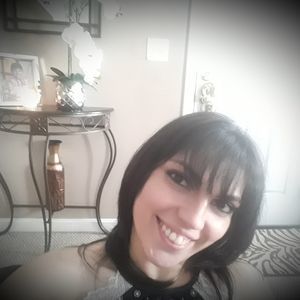 Meet your Posher, Sofia